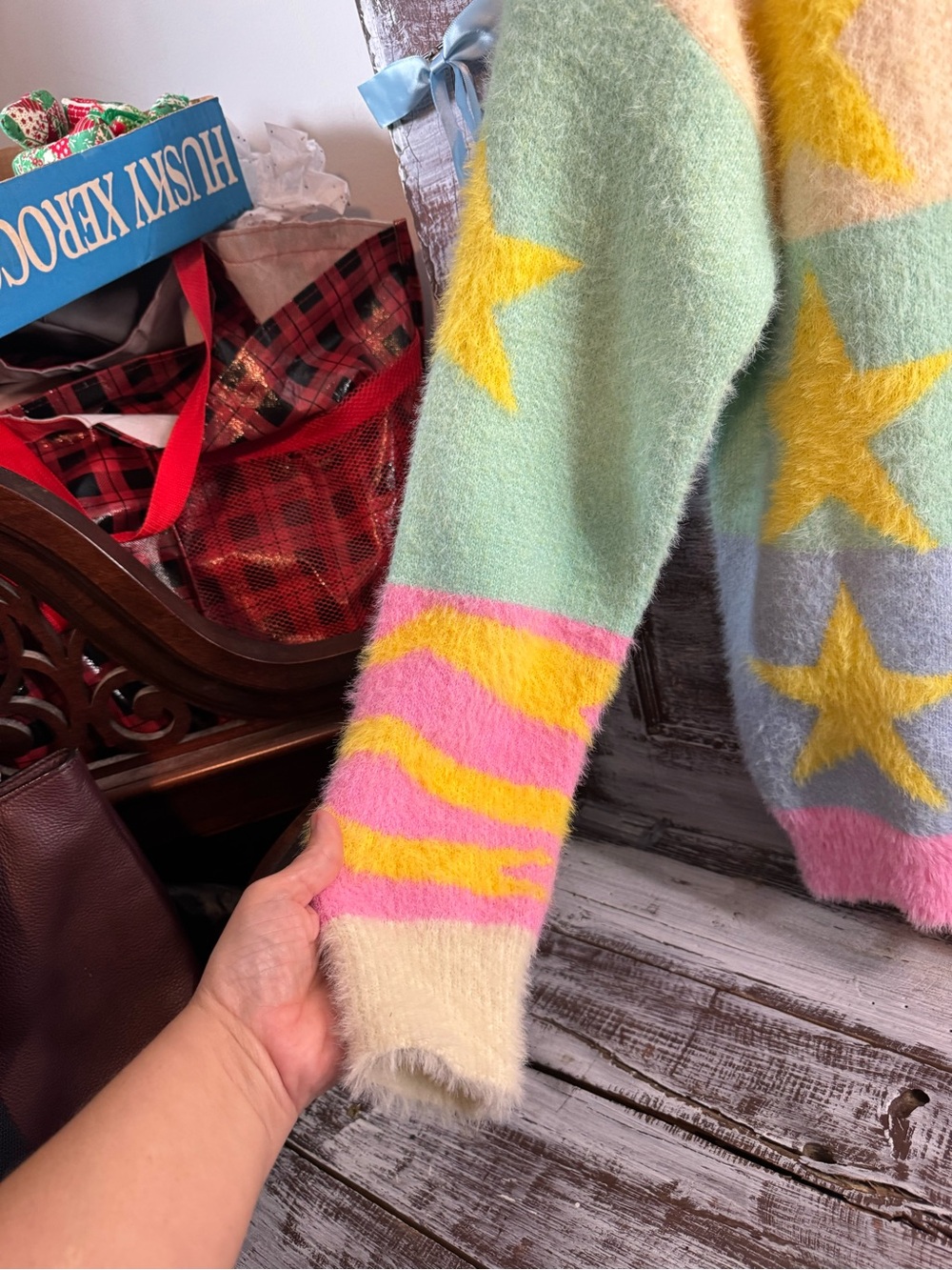 &merci Pastel Star Mohair-Blend Crewneck Sweater in Mint, Pink & Yellow - Picture 4 of 6